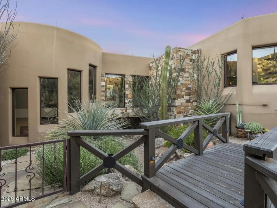 Real Estate Picture 58