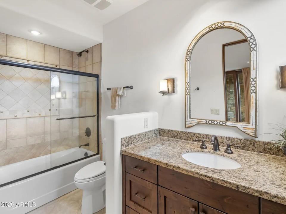 Real Estate Picture 70