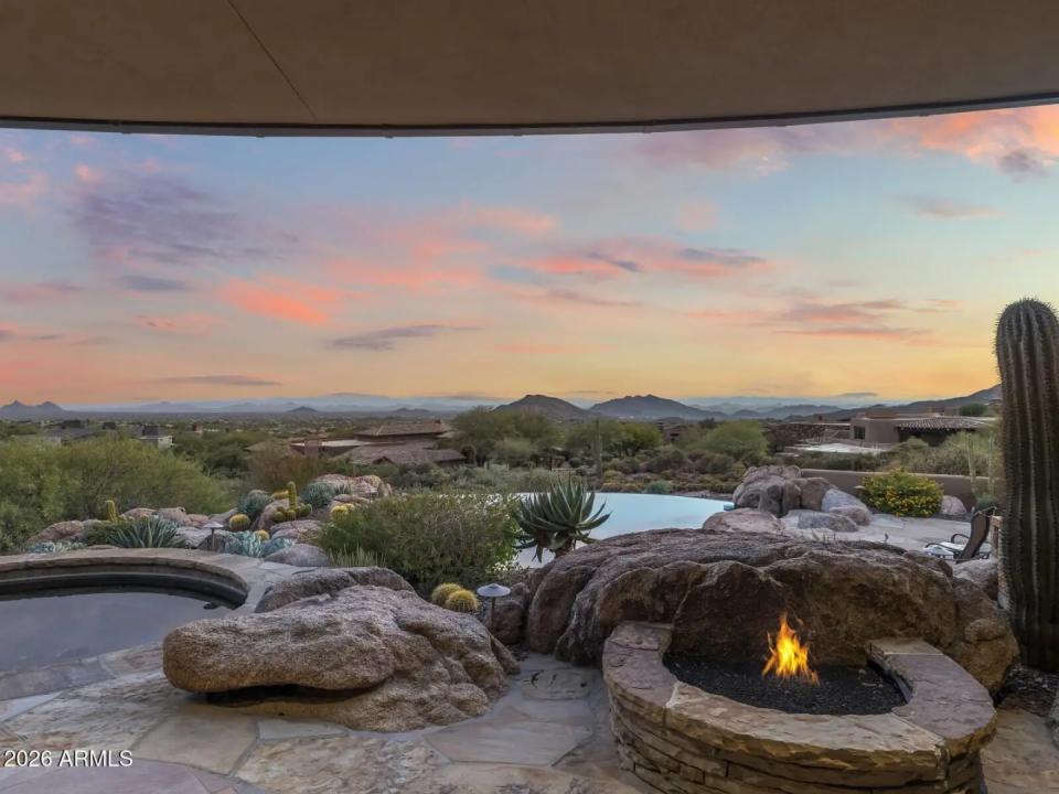 Real Estate Picture 85