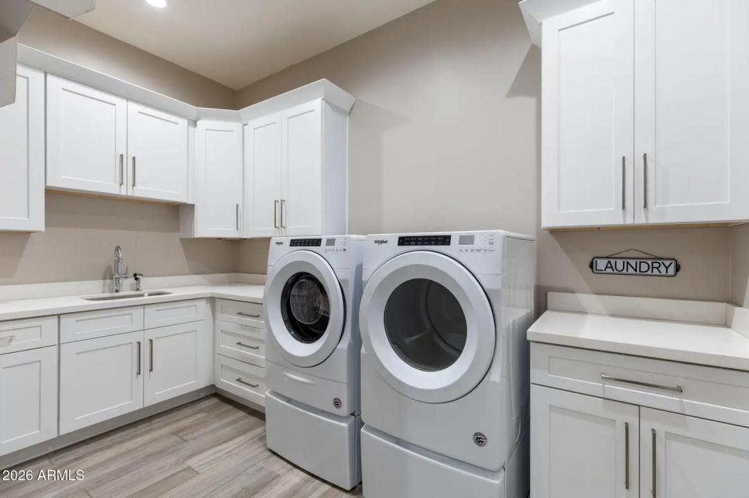 Real Estate Picture 25