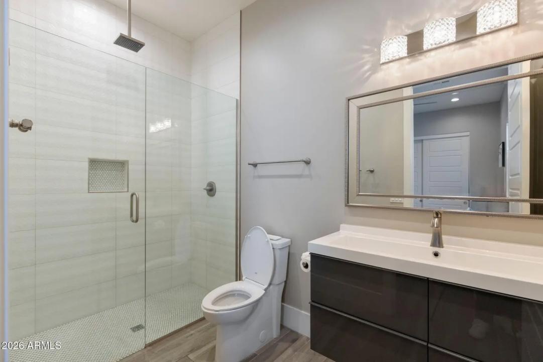 Real Estate Picture 28