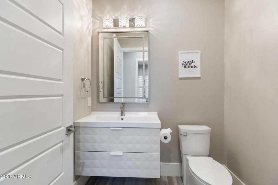 Real Estate Picture 35