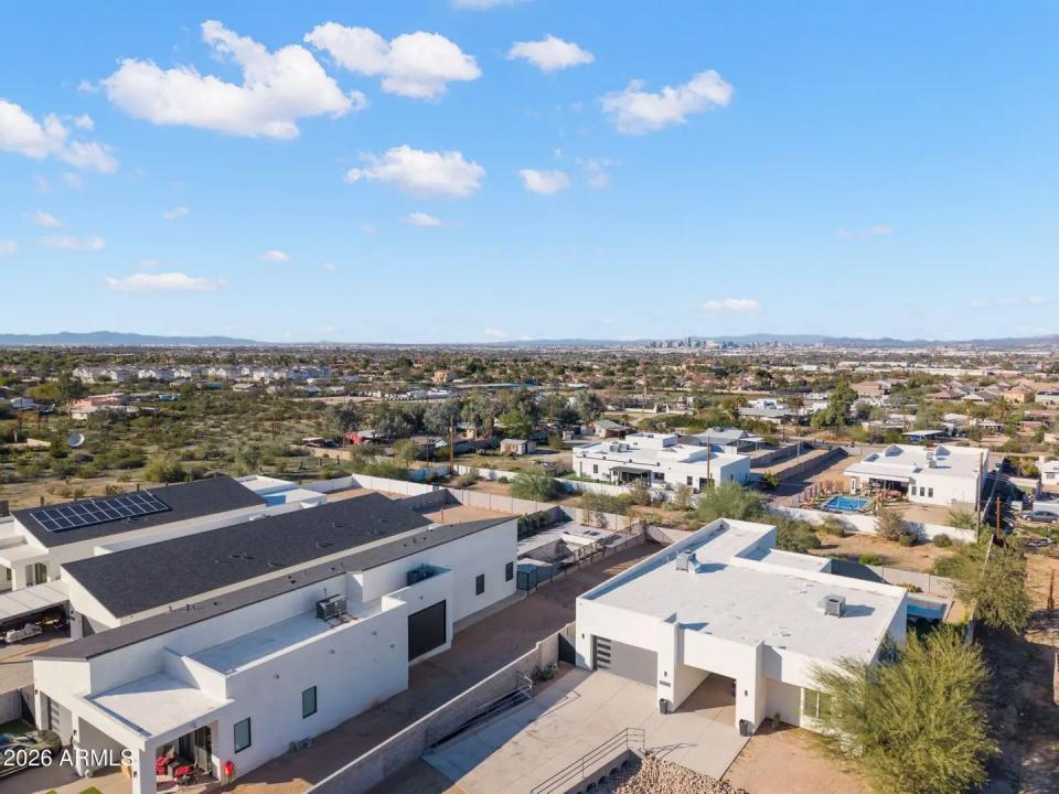 Real Estate Picture 49