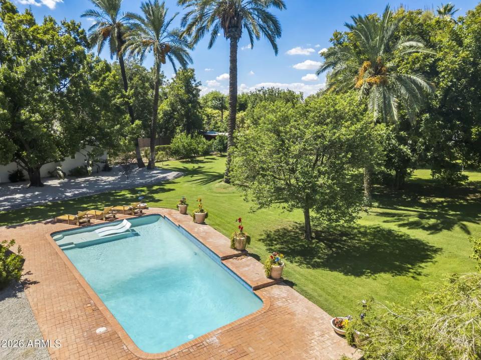 Real Estate Picture 39