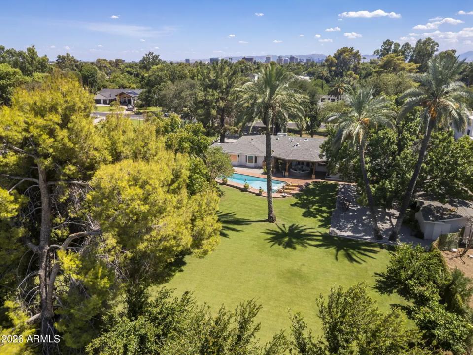 Real Estate Picture 92
