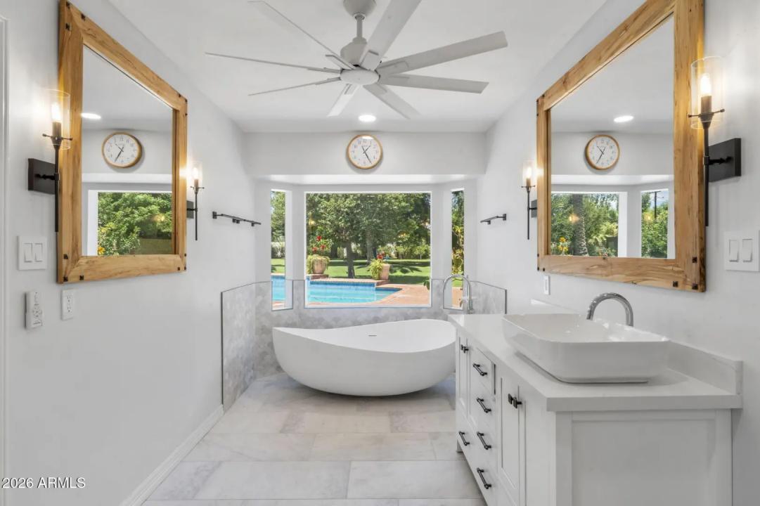 Real Estate Picture 30