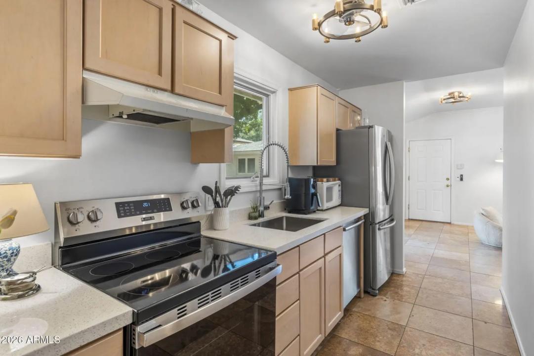 Real Estate Picture 44