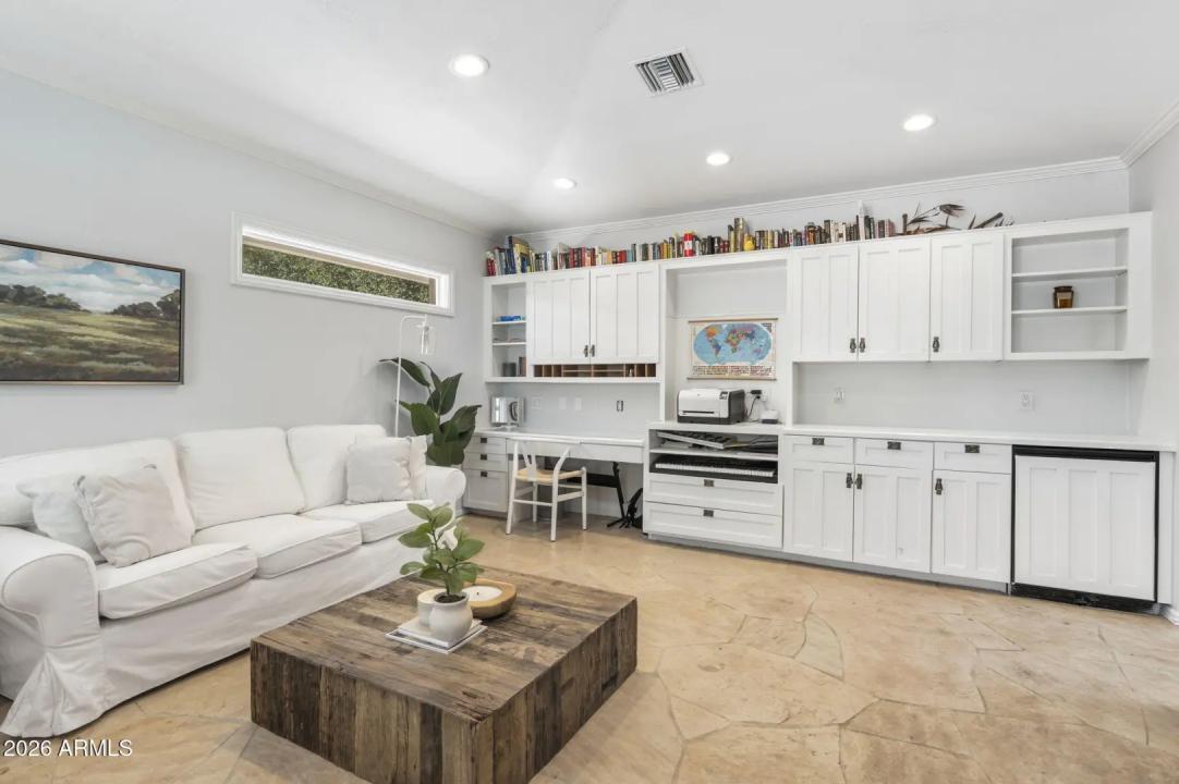 Real Estate Picture 52