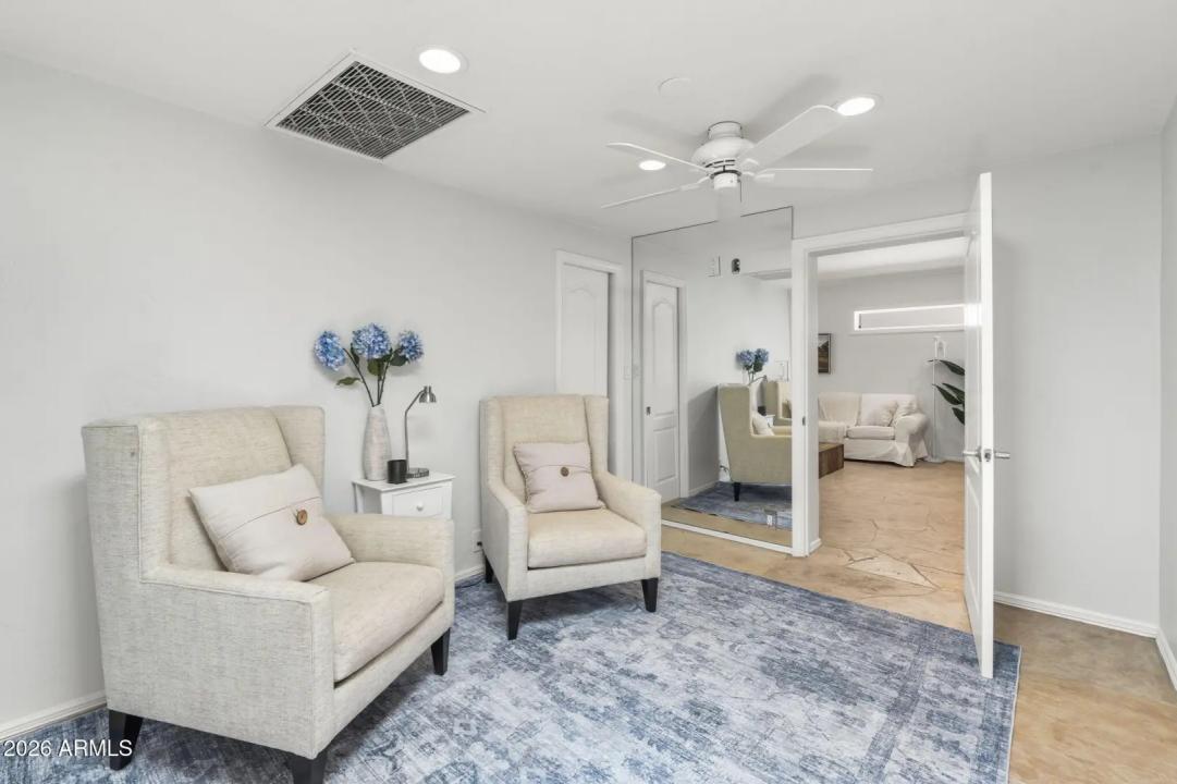 Real Estate Picture 54