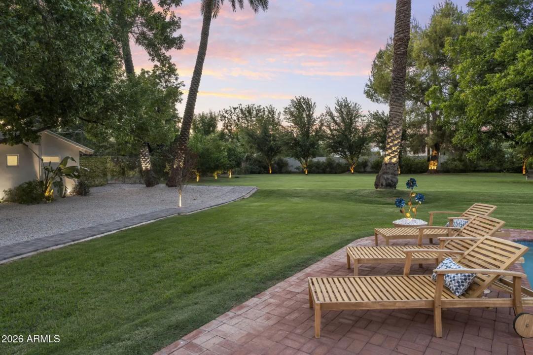 Real Estate Picture 64