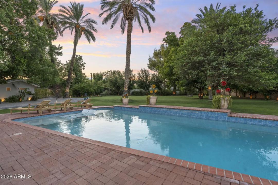 Real Estate Picture 79
