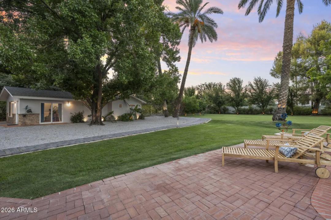 Real Estate Picture 80