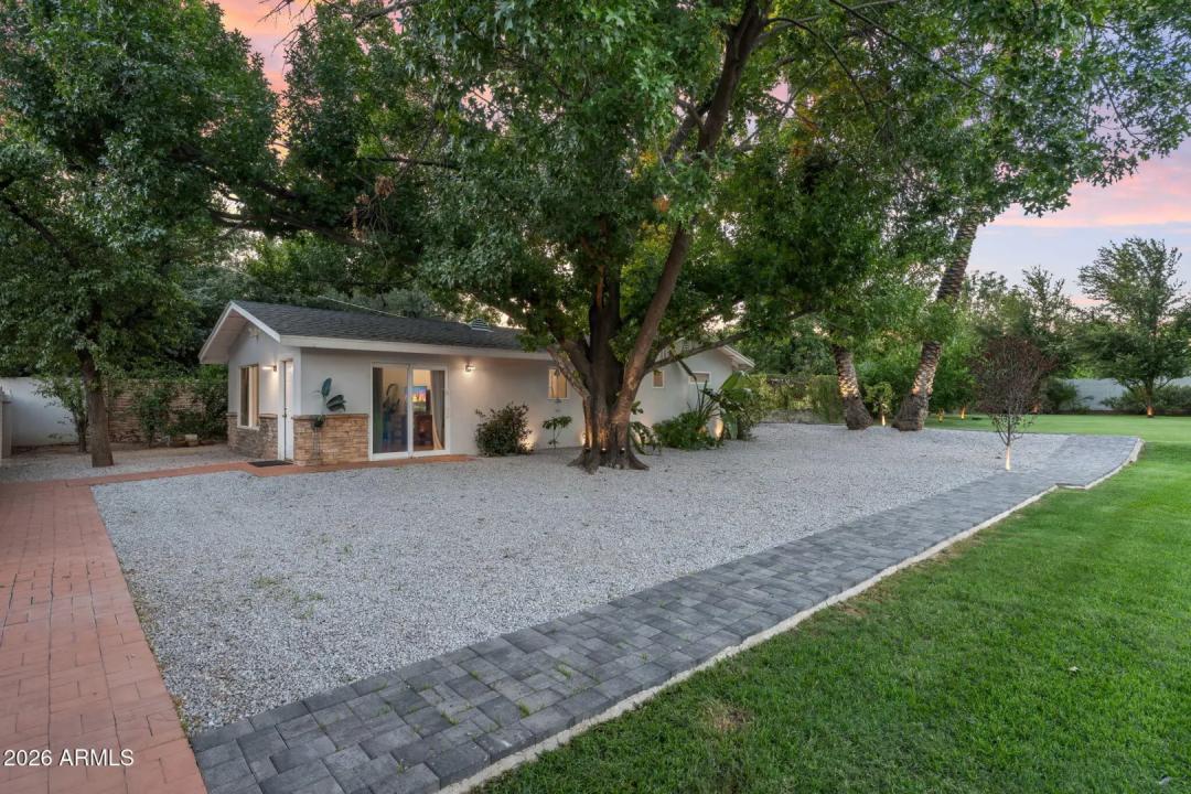 Real Estate Picture 81