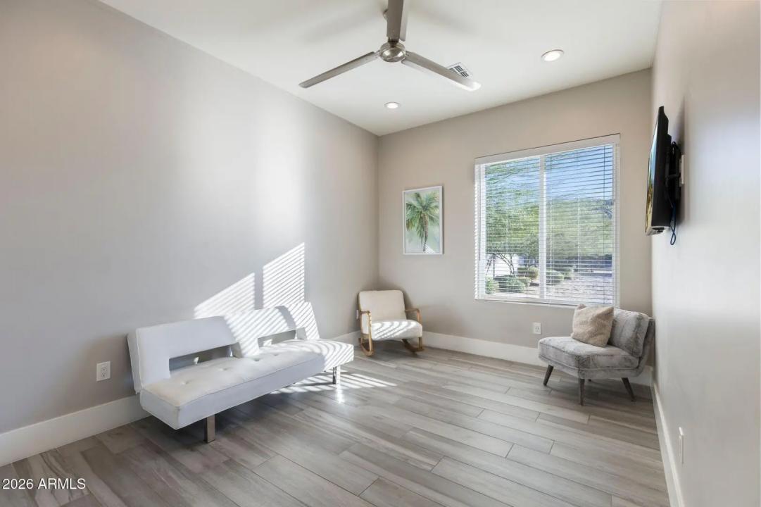 Real Estate Picture 31