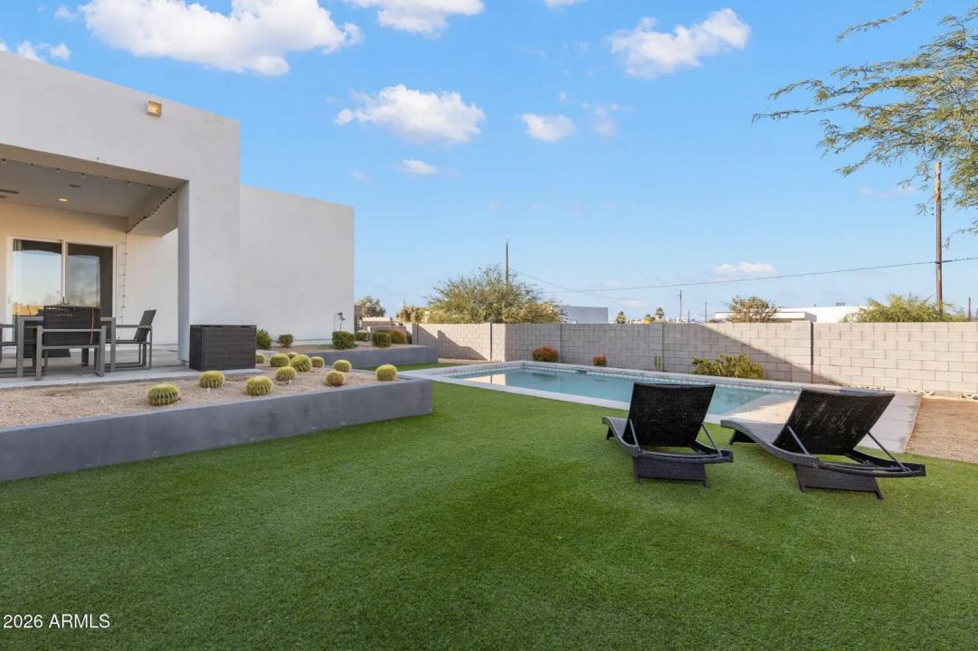 Real Estate Picture 48