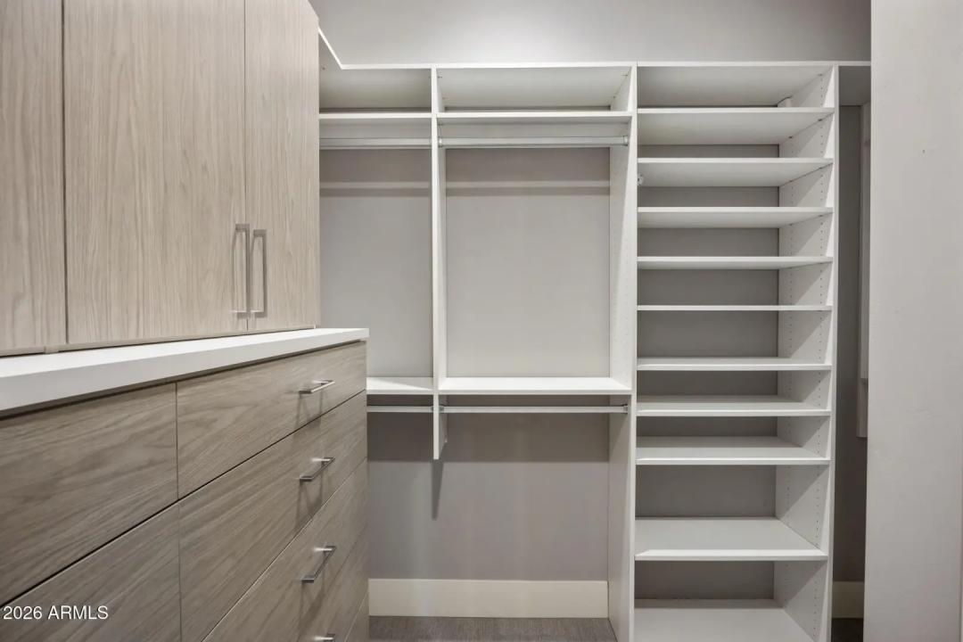Real Estate Picture 30