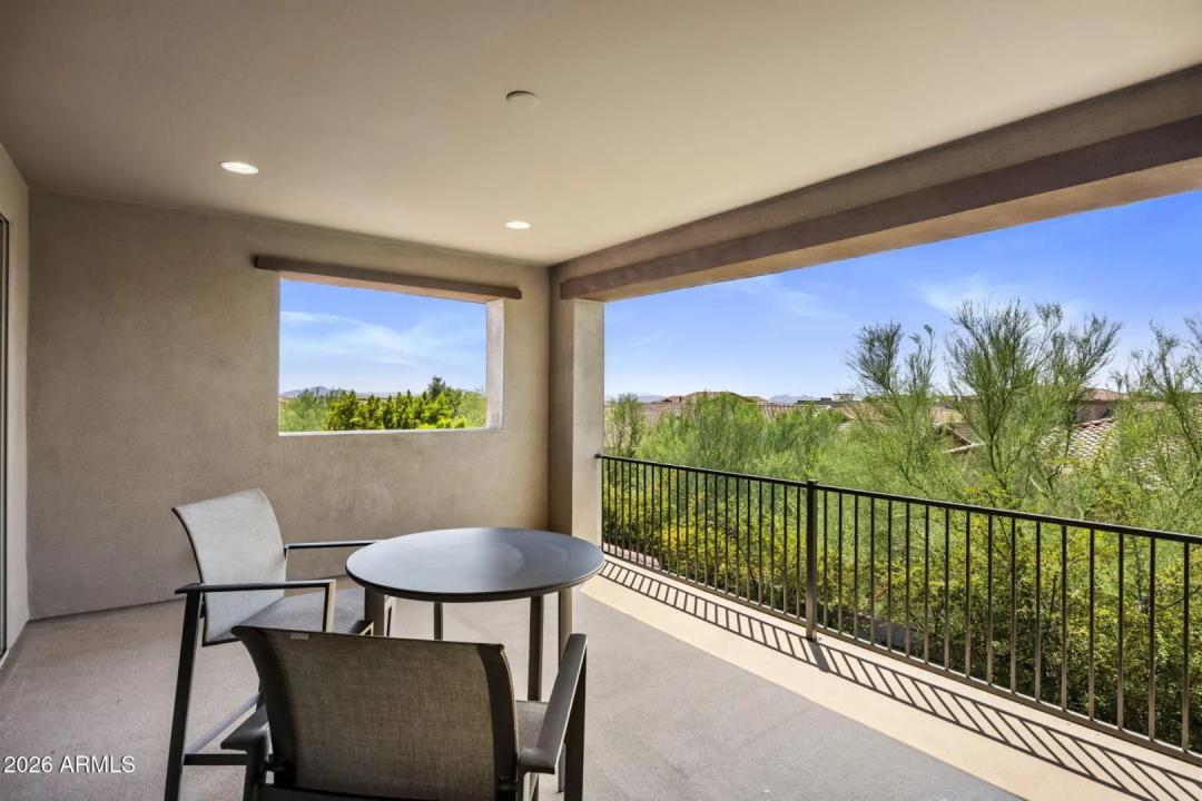 Real Estate Picture 33