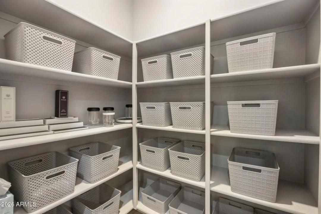Real Estate Picture 23