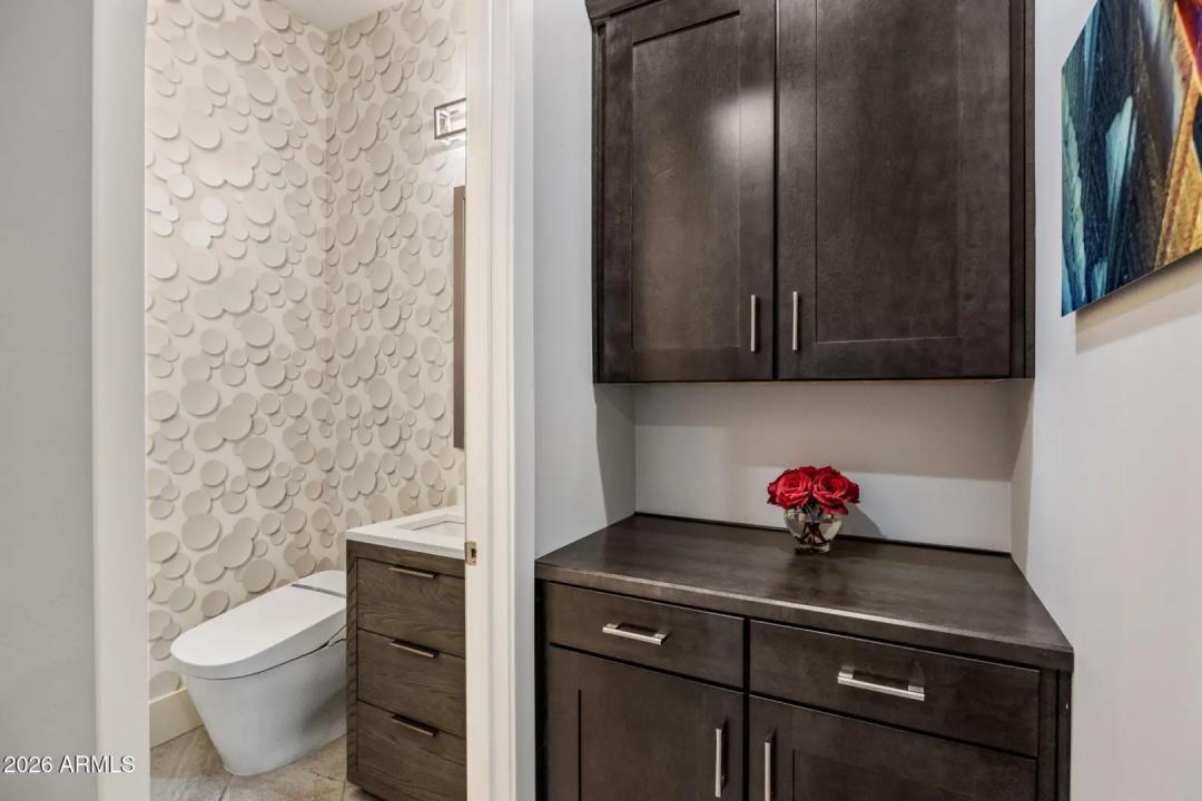Real Estate Picture 26