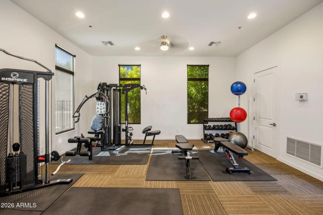 Real Estate Picture 39