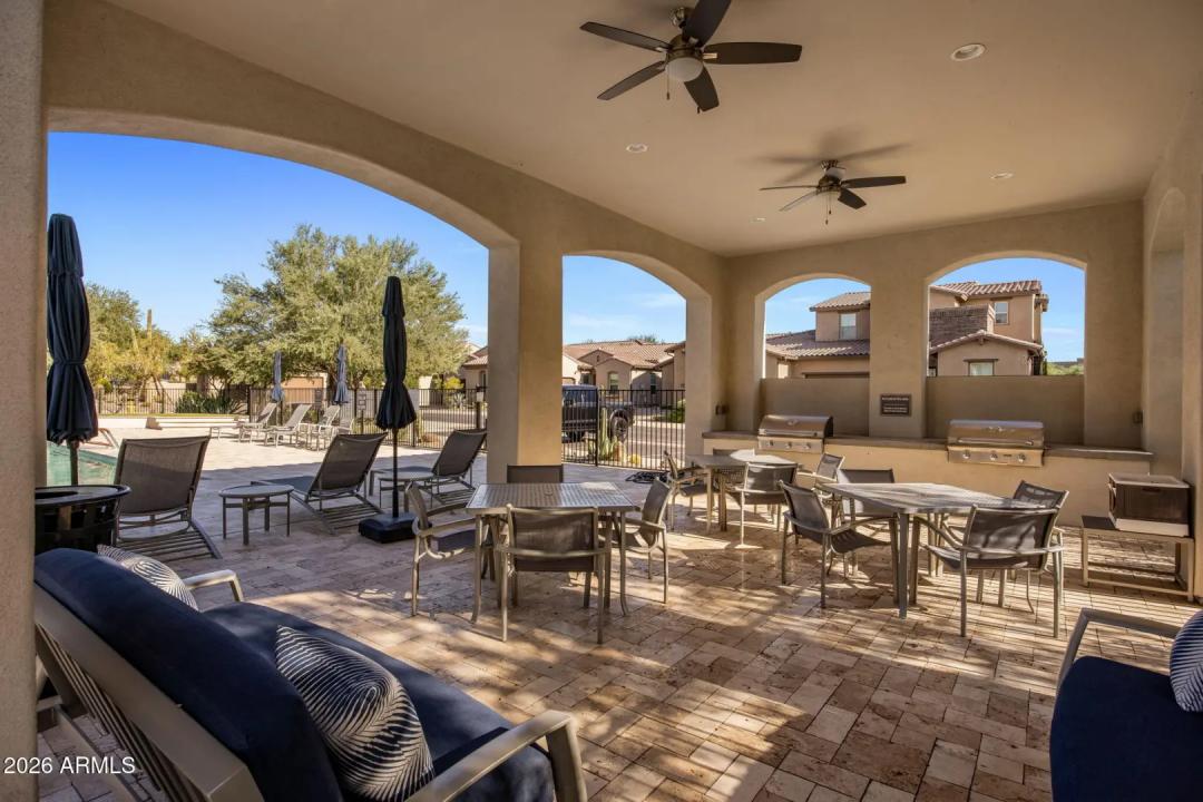 Real Estate Picture 37