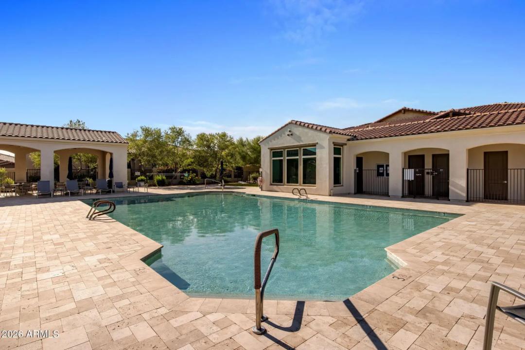 Real Estate Picture 35