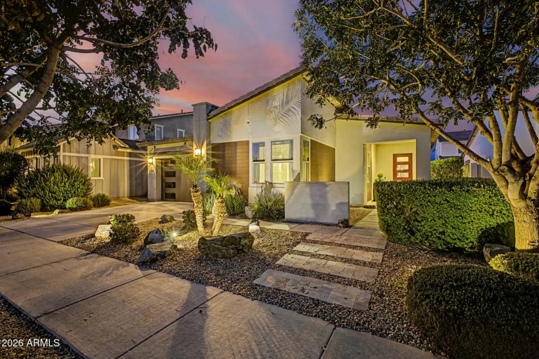 Real Estate Picture 1