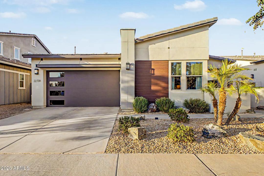 Real Estate Picture 36