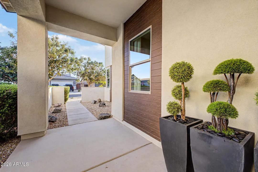 Real Estate Picture 35