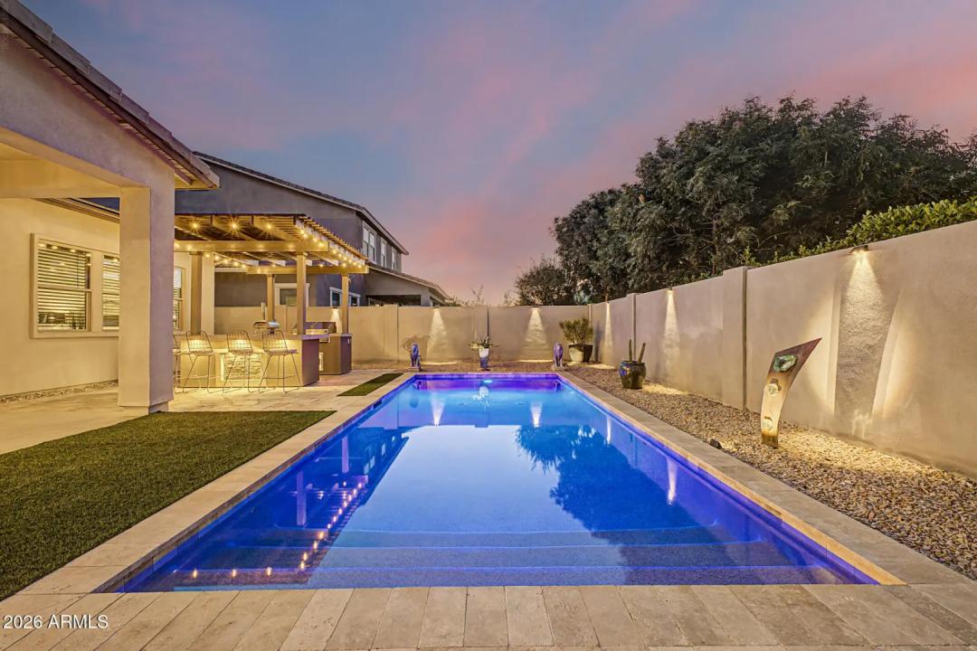 Real Estate Picture 32