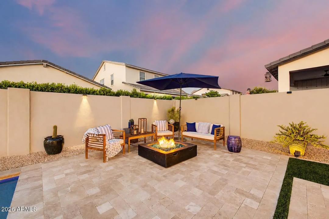 Real Estate Picture 13