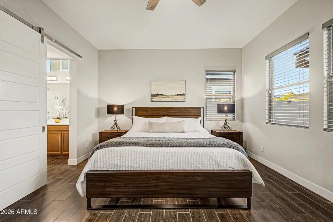 Real Estate Picture 19