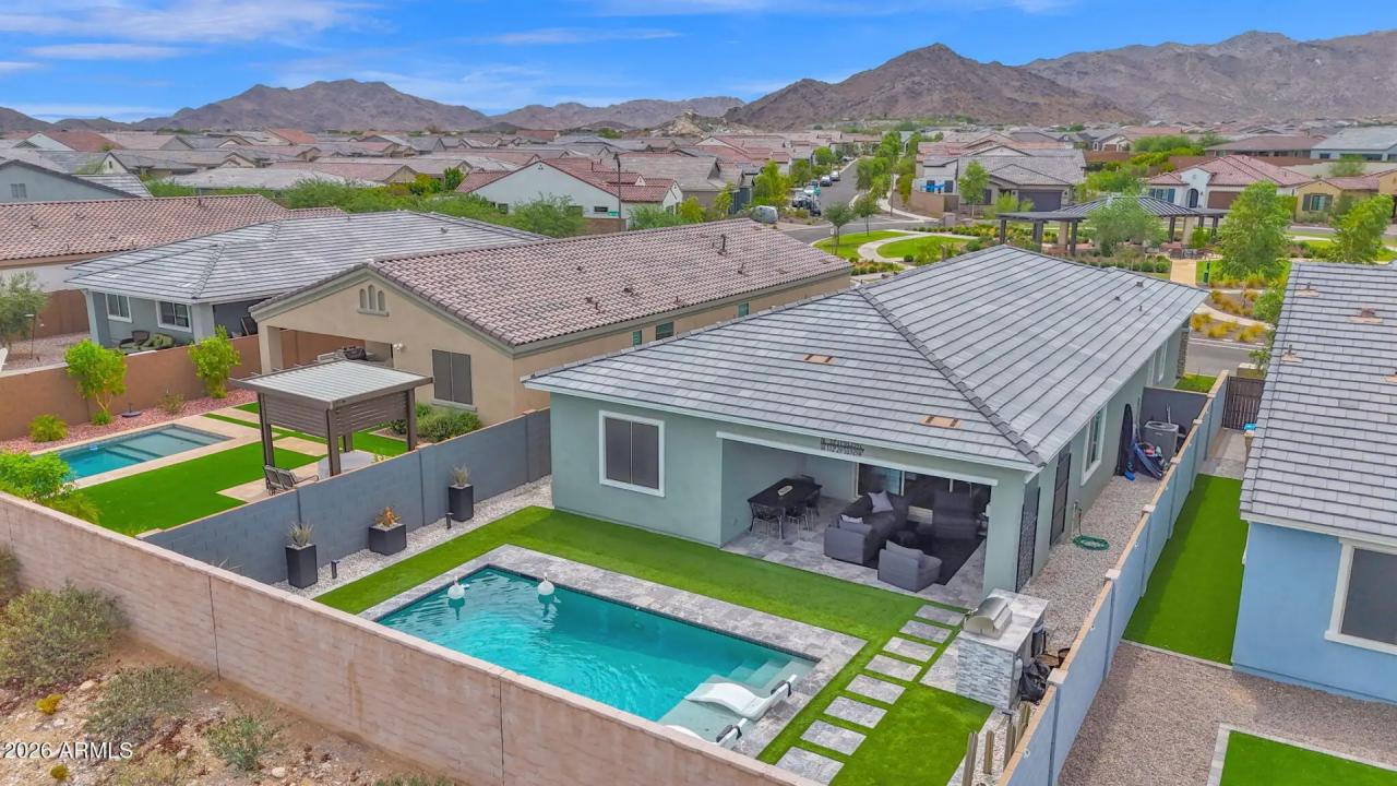 Real Estate Picture 38