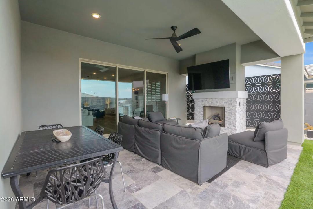 Real Estate Picture 25