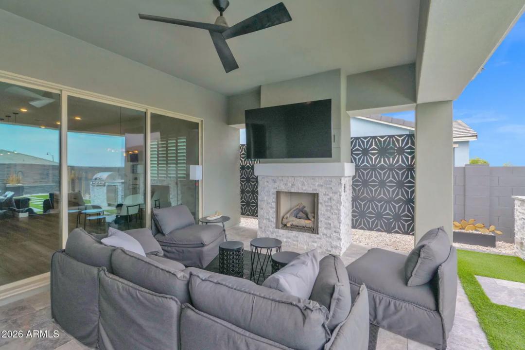 Real Estate Picture 26