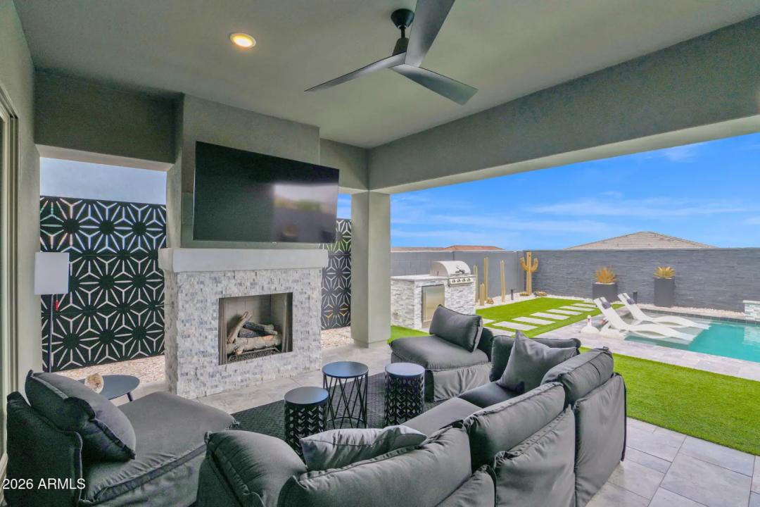 Real Estate Picture 27