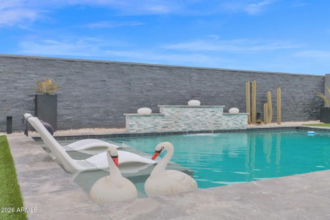 Real Estate Picture 31
