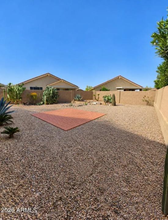 Real Estate Picture 3
