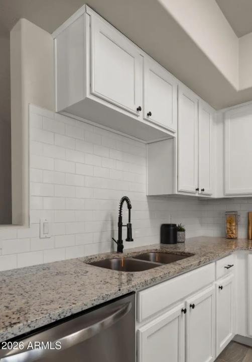 Real Estate Picture 8