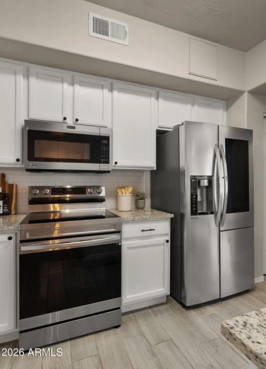 Real Estate Picture 9