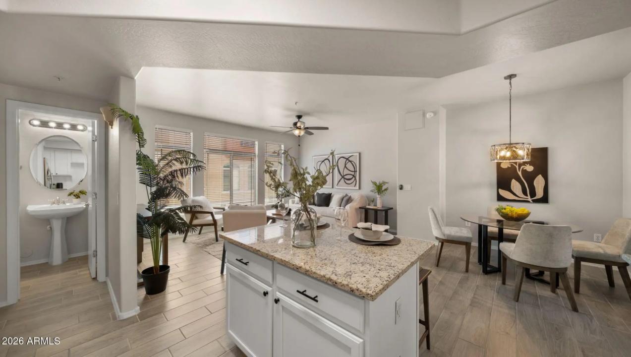 Real Estate Picture 10