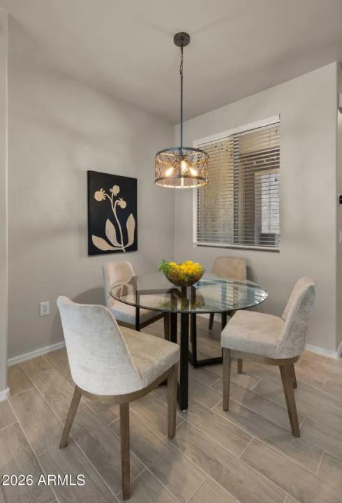 Real Estate Picture 11