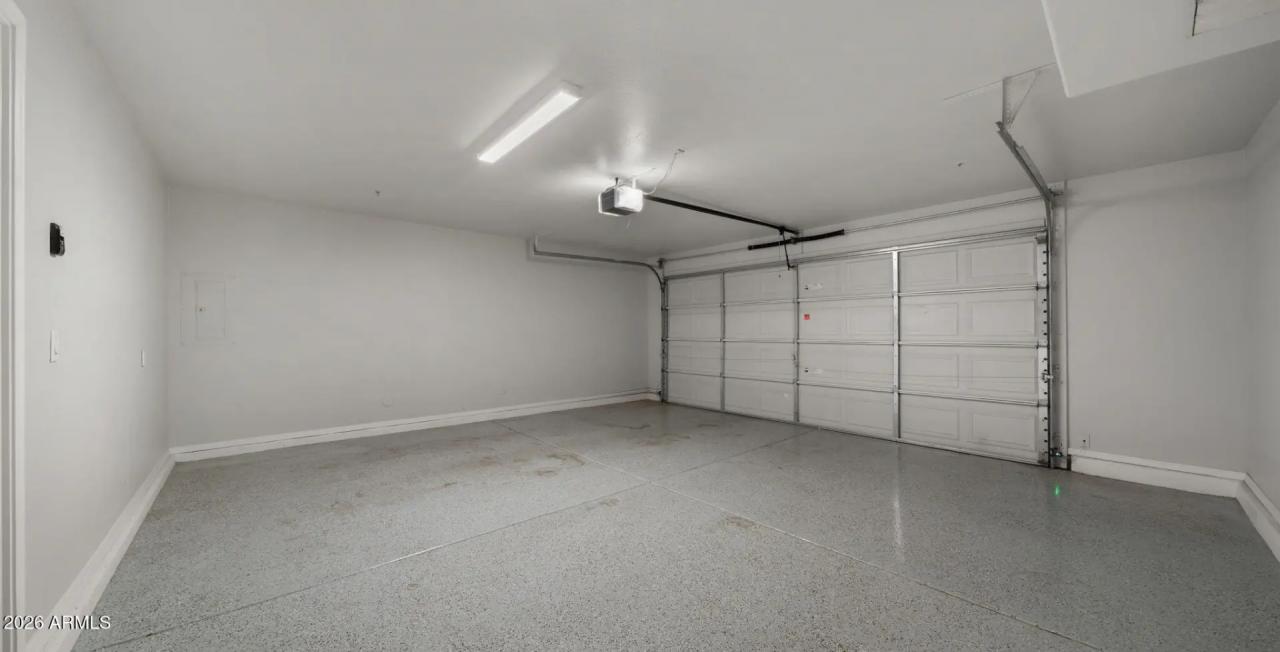 Real Estate Picture 22