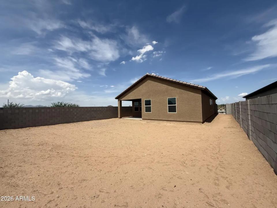 Real Estate Picture 2