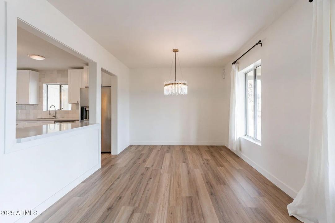 Real Estate Picture 8