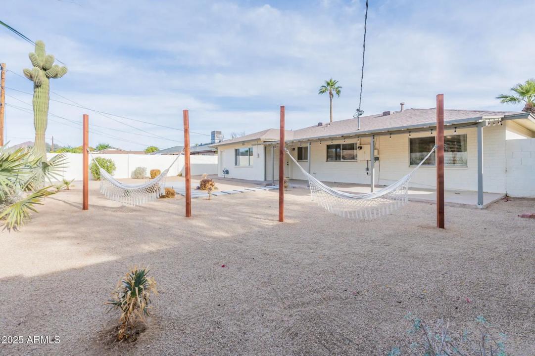 Real Estate Picture 25