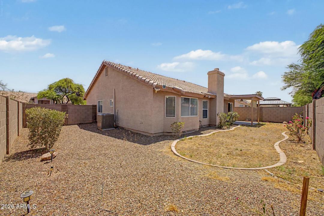 Real Estate Picture 28