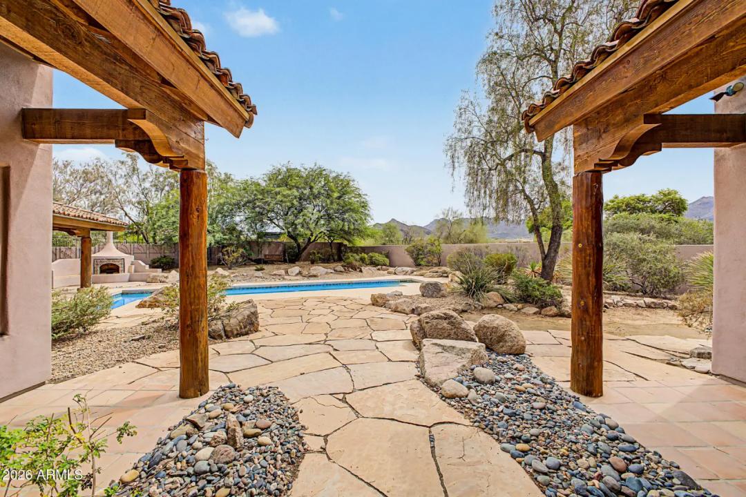 Real Estate Picture 34