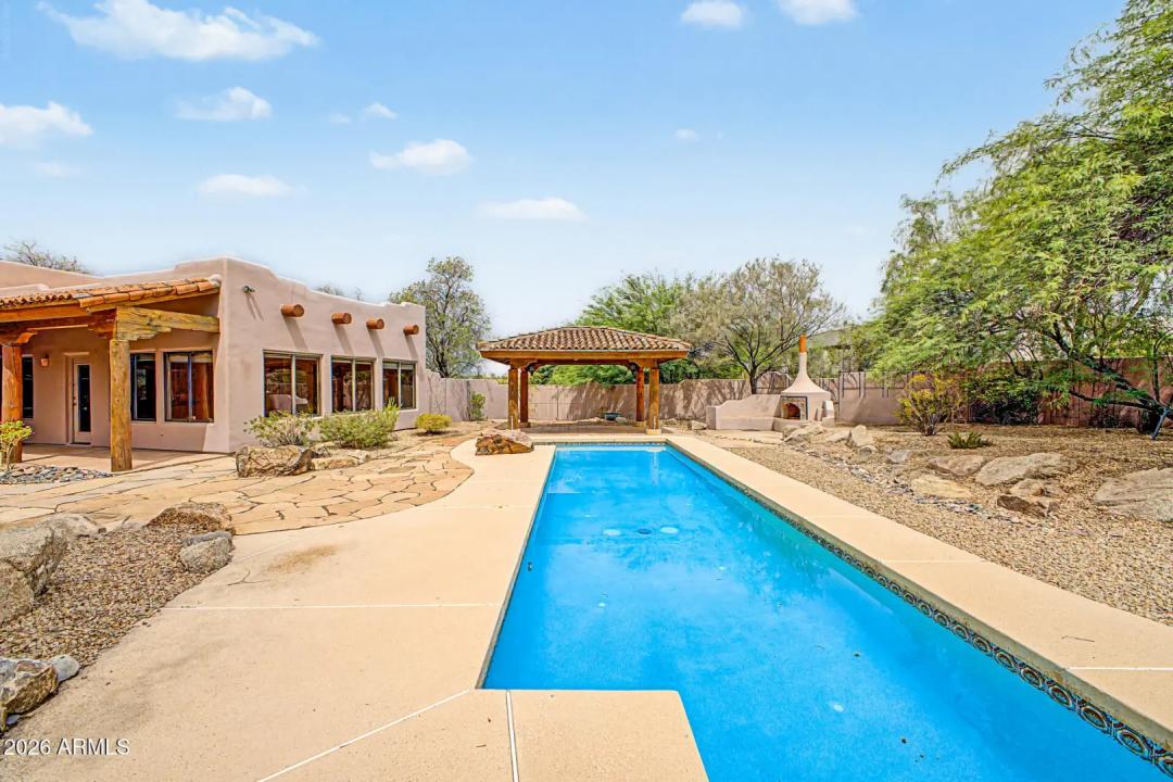 Real Estate Picture 37