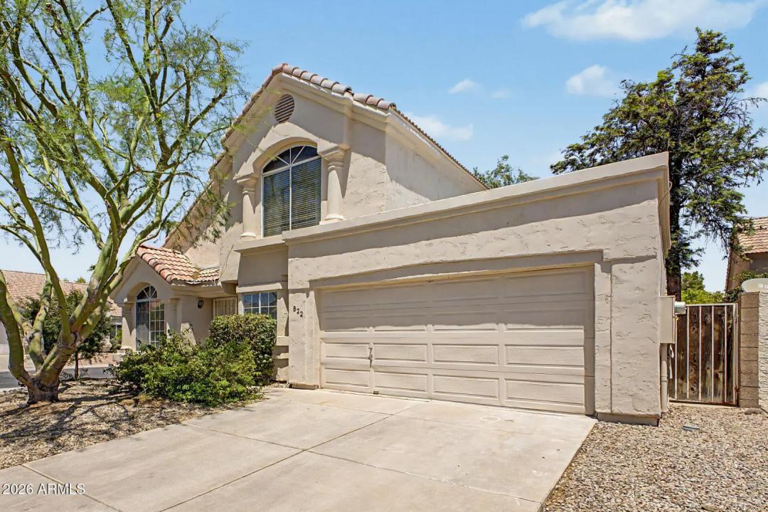 Real Estate Picture 1